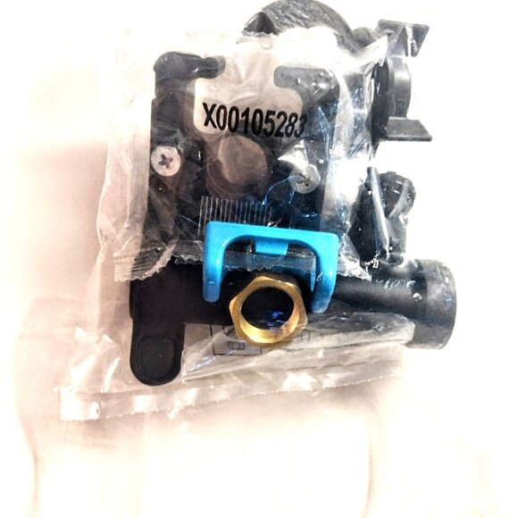 Delta Hazelwood Pull-Down Chrome Kitchen Faucet w/Soap Dispenser ~ NEW! O.B. - Picture 15 of 16